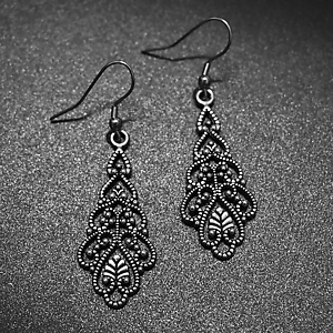 Mehndi Earrings